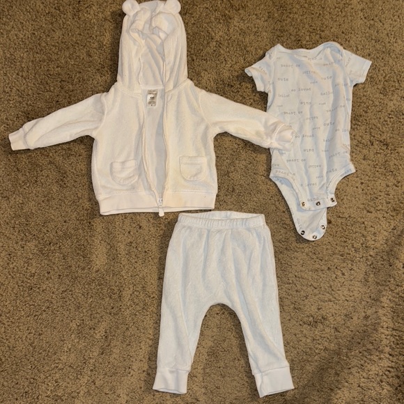 Carter's Other - 6 month Carters outfit